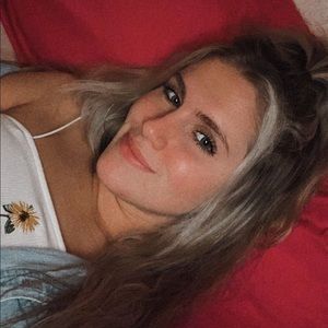 Meet your Posher, Destiny